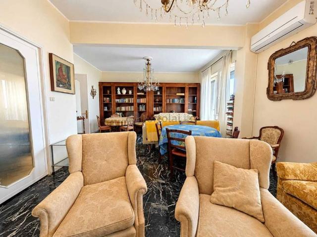 Appartamento in affitto a Righi, Genova