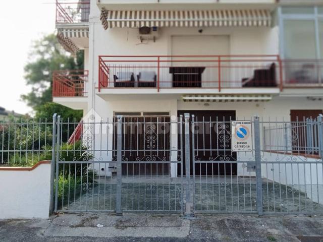 Appartamento in affitto a Cecina, Toscana