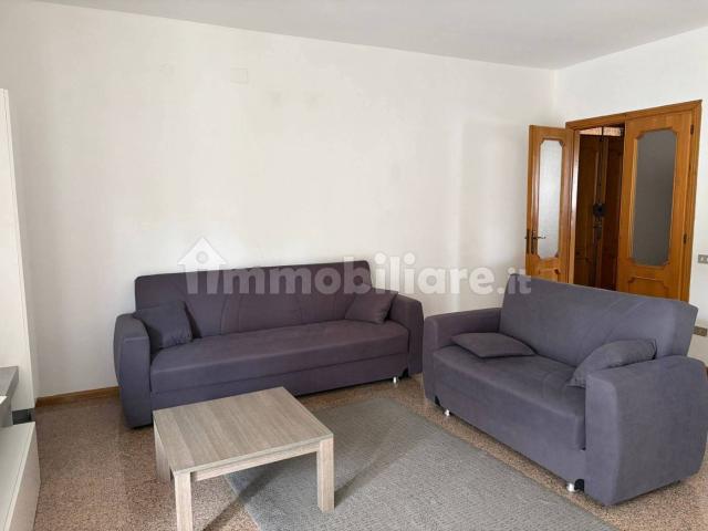 Appartamento in affitto a Lucernate, Rho