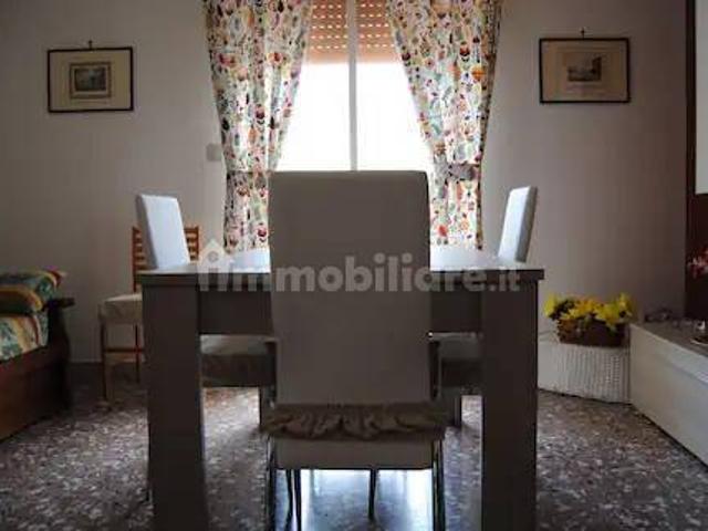 Appartamento in affitto a Capomulini, Acireale