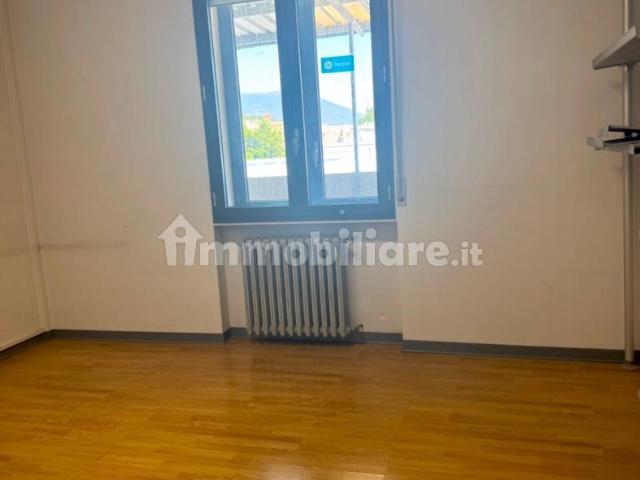 Appartamento in affitto a La Villa, Campi Bisenzio