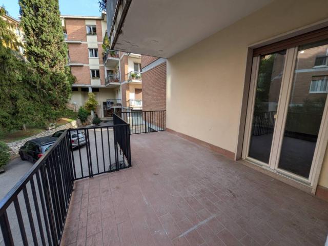 Appartamento in affitto a San Giovanni Lupatoto, Verona