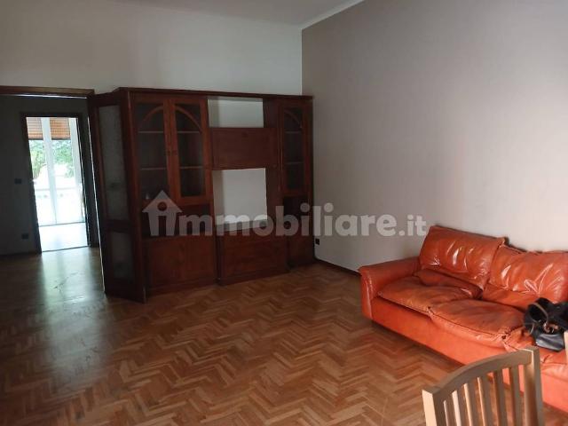Appartamento in affitto a Baccanelli, Parma