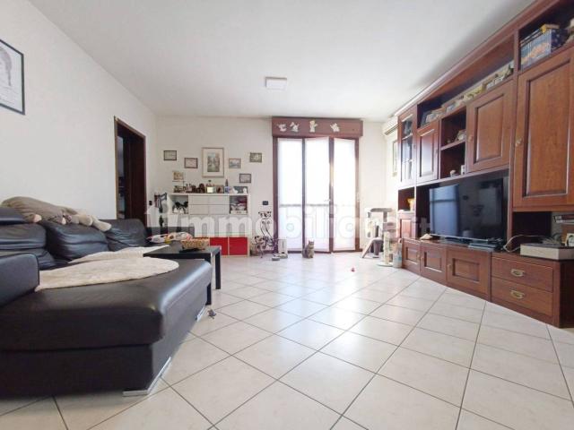 Appartamento in affitto a Val d’Enza, Re