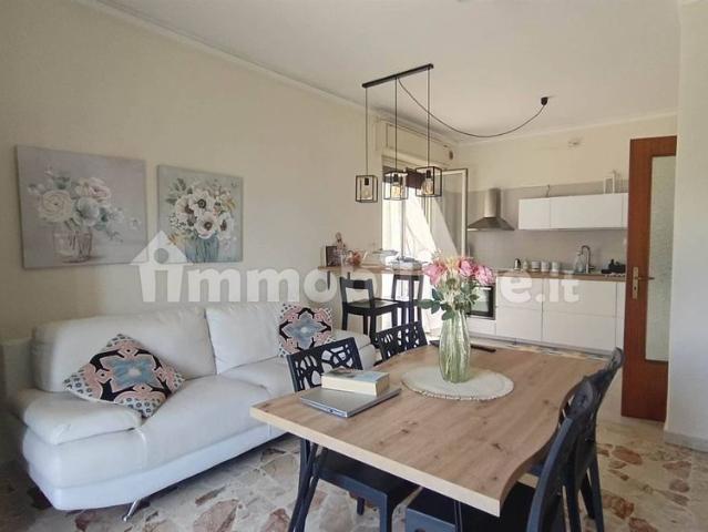 Appartamento in affitto a Barriera, Aci Castello