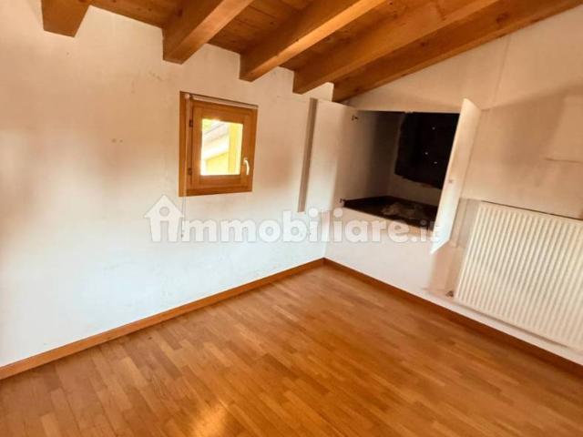 Appartamento in affitto a Vedelago, Veneto