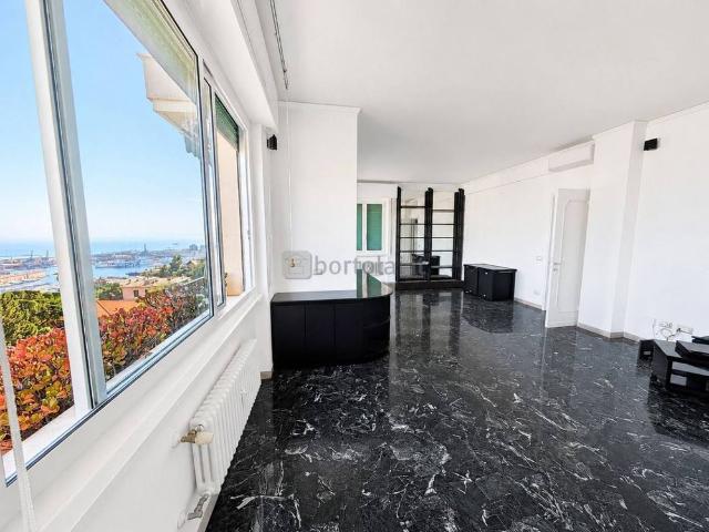 Appartamento in affitto a Righi, Genova
