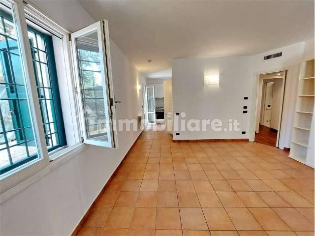 Appartamento in affitto a San Faustino-Madonnina-Quattroville, Modena