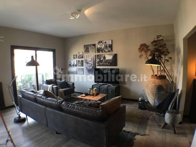Appartamento in affitto a Quartiere Matteotti, Palermo