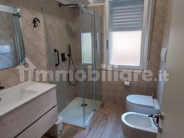 Appartamento in affitto a Rimini, Reggio Emilia