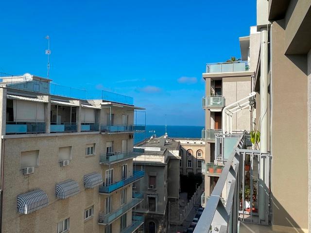Appartamento in vendita a Madonnella, Bari