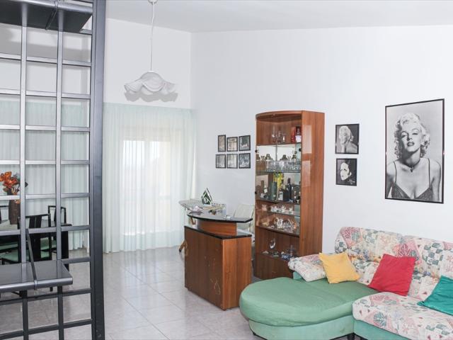 Appartamento in vendita a Calabria, Cosenza
