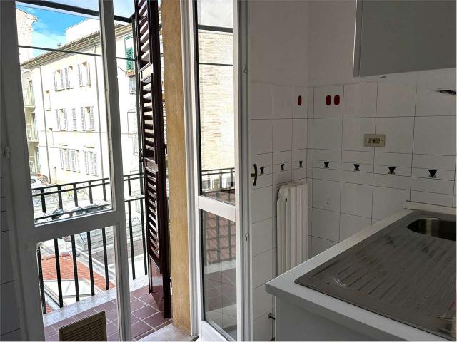 Appartamento in affitto a Santo Stefano, Marche