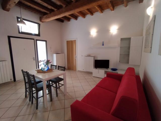 Appartamento in affitto a Centro Storico, Marche
