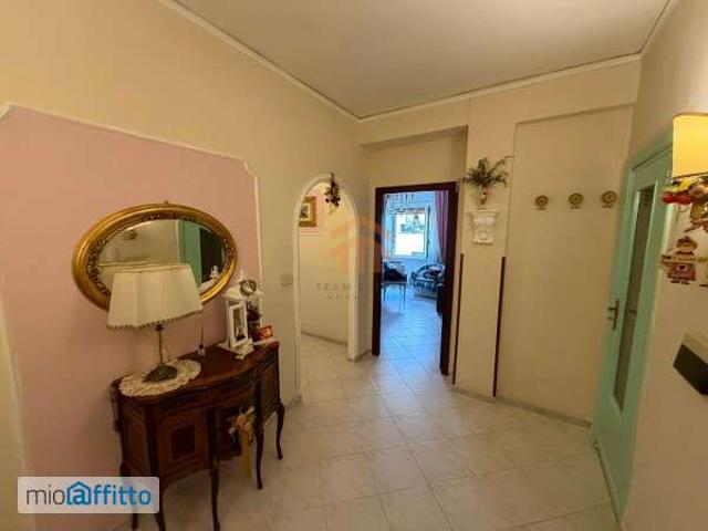 Appartamento in affitto a Municipalità 4, Campania