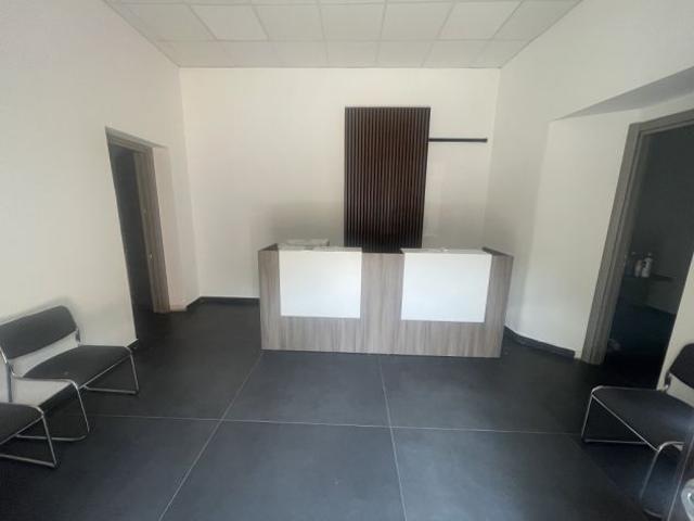 Ufficio in affitto a Reggio Calabria, Calabria