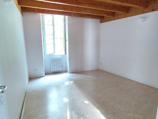 Appartement location à Barbezieux, Barbezieux-Saint-Hilaire