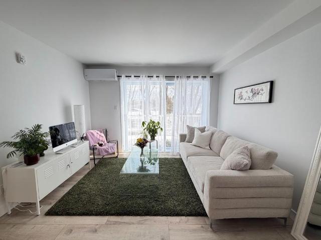 Apartment for rent in Pointe-de-Sainte-Foy, Québec