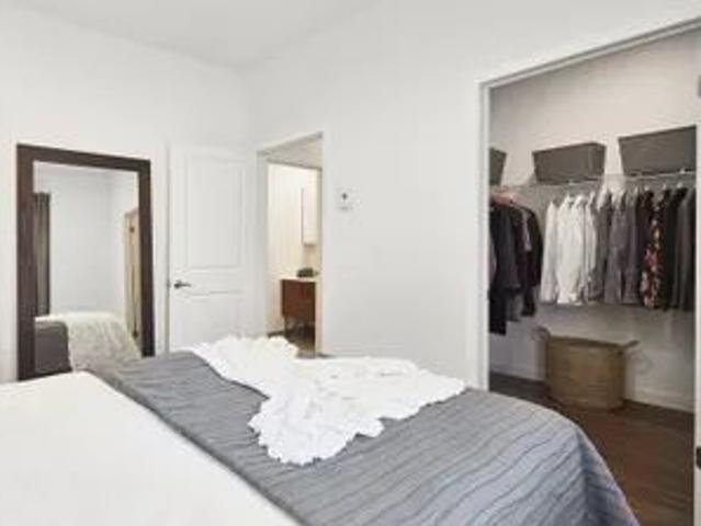 Apartment for rent in Chomedey, Quebec