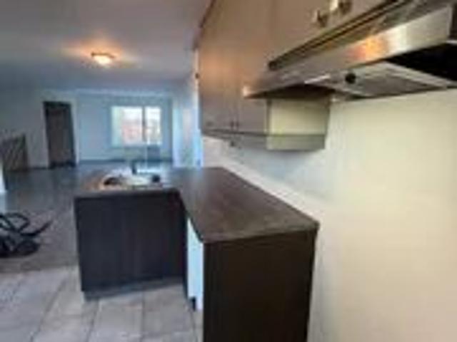 Apartment for rent in Vieux-Longueuil, Longueuil