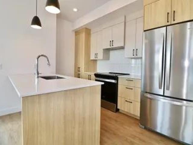 Apartment for rent in Vaudreuil-soulanges, Quebec