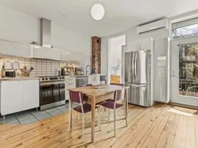 Apartment for rent in Mile-End, Montréal