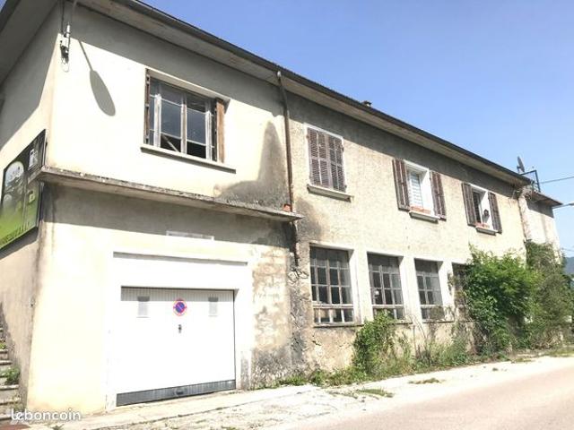 Appartement vente à Saint-Claude, Vaux-lès-saint-claude