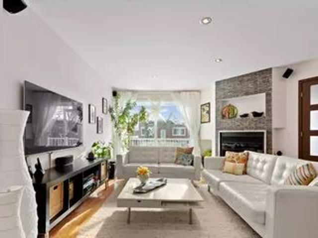 Apartment for rent in St. Leonard's, Quebec