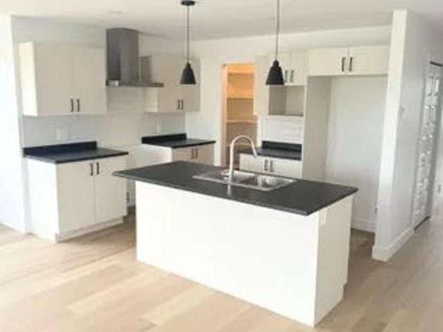 Apartment for rent in Rivière-du-loup, Quebec