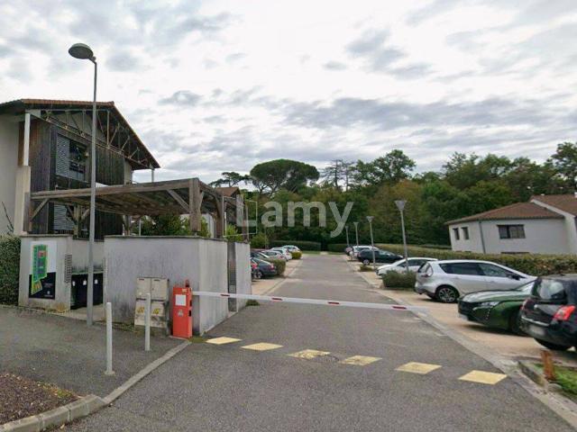 Studio location à Saint-Geniès-Bellevue, Haute-Garonne
