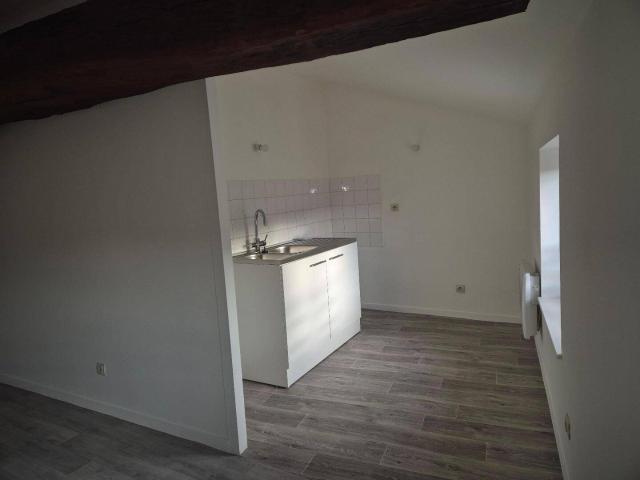 Appartement location à Les Bruyères, La Chapelle-de-Guinchay