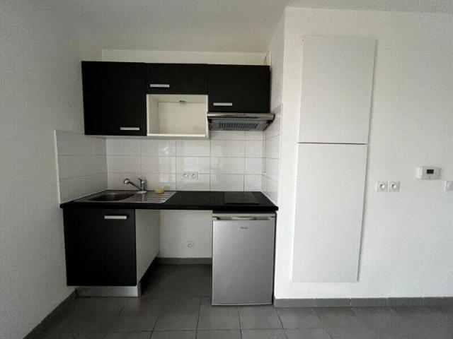 Studio location à Saint-André-de-Cubzac, Gironde