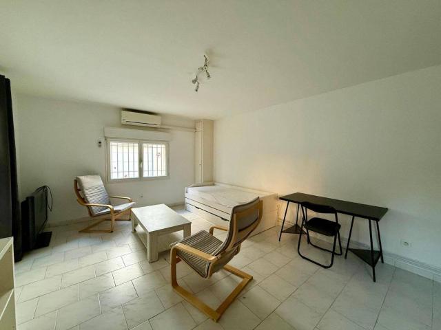 Studio location à Quartier Ouest, Avignon