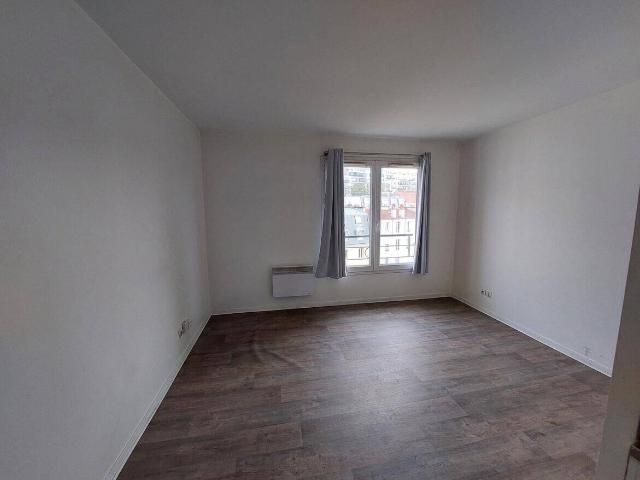 Studio location à Saint-Maurice, Val-de-Marne