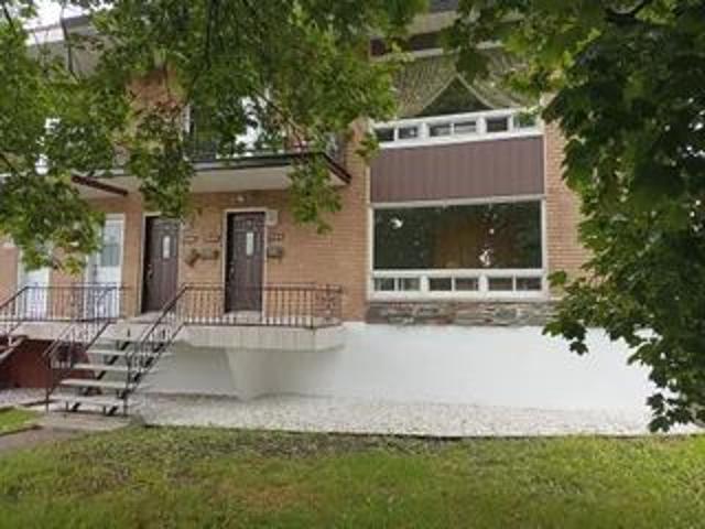Apartment for rent in Sainte-rose, Quebec