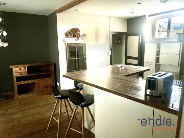 Appartement vente à Parthenay, Airvault