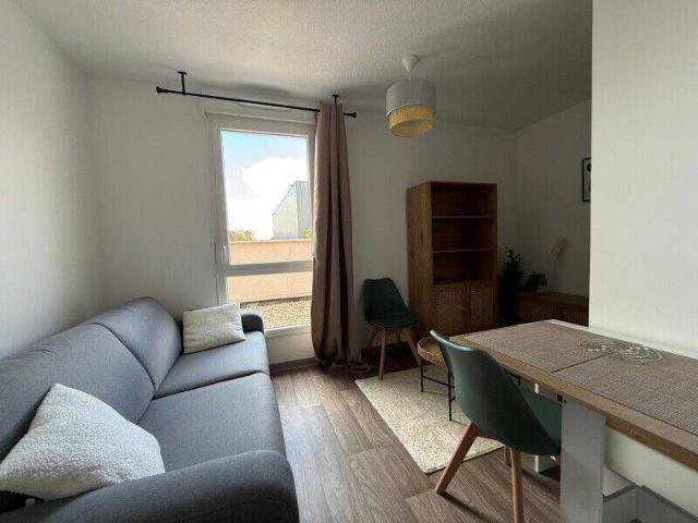 Studio location à Franqueville-Saint-Pierre, Seine-Maritime