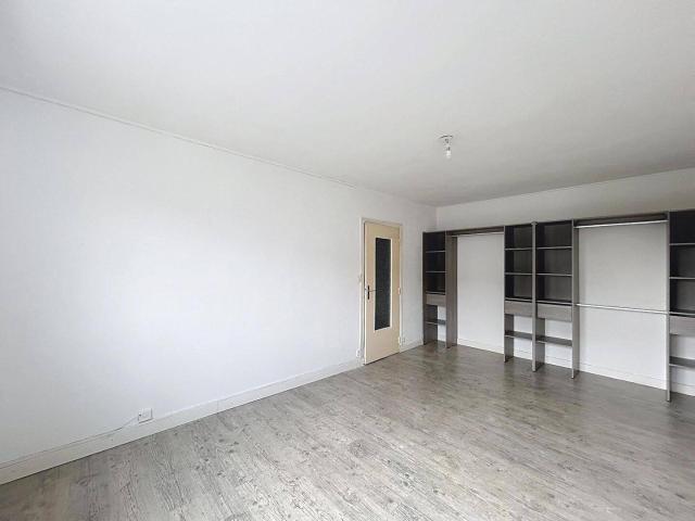 Studio location à Tinqueux, Marne