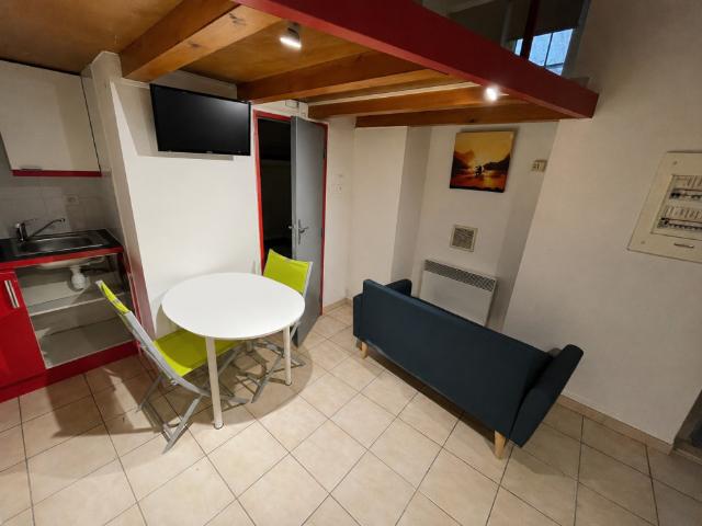 Studio location à Nîmes