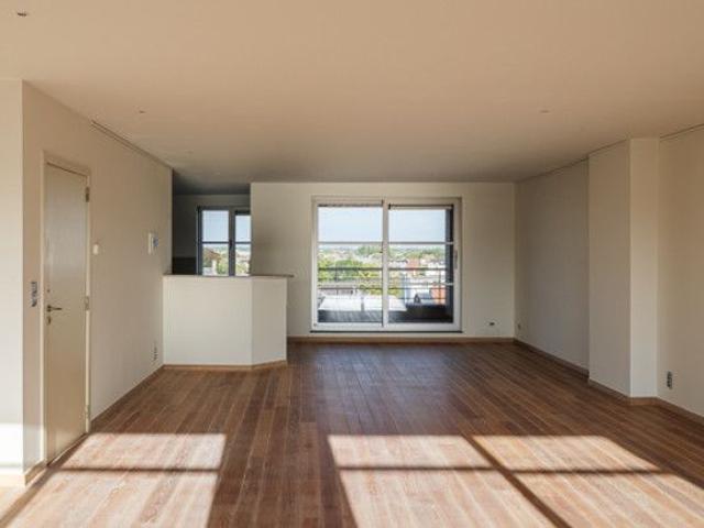 Appartement location à Sint-Jacobs, Gent