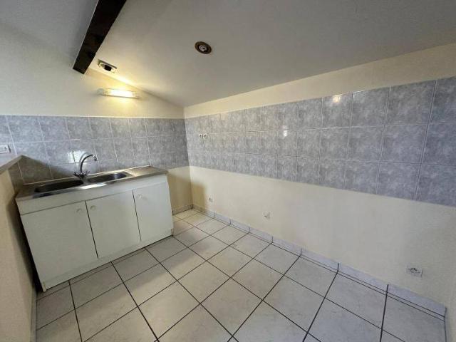 Studio location à Le Grillet, Porte des Pierres Dorées