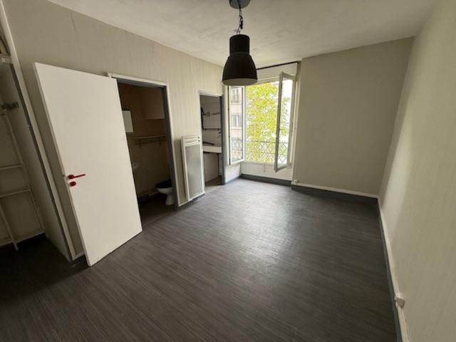 Appartement vente à Paris, Île-de-France