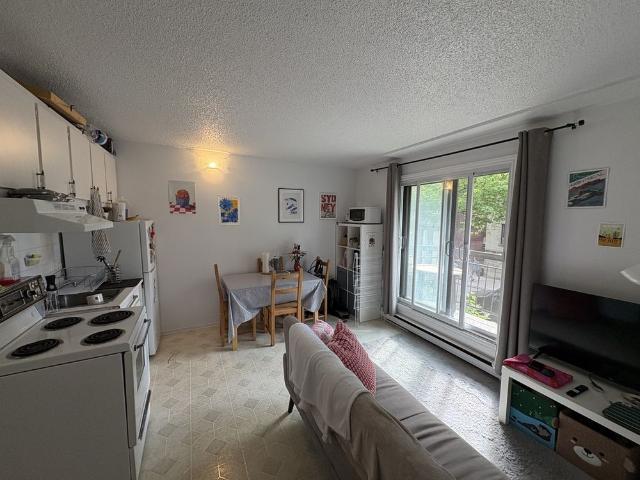 Apartment for rent in St. Leonard's, Quebec