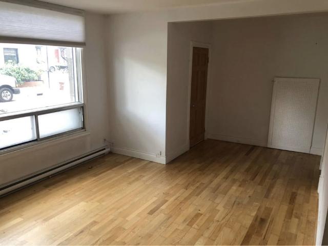 Room for rent in Le Plateau-Mont-Royal, Montréal