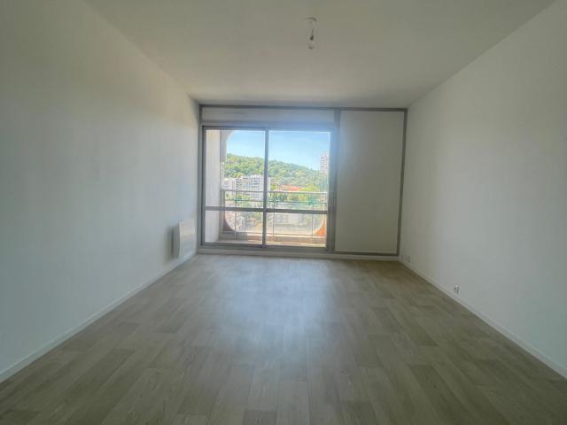 Appartement location à Saint-Étienne, Saint-etienne