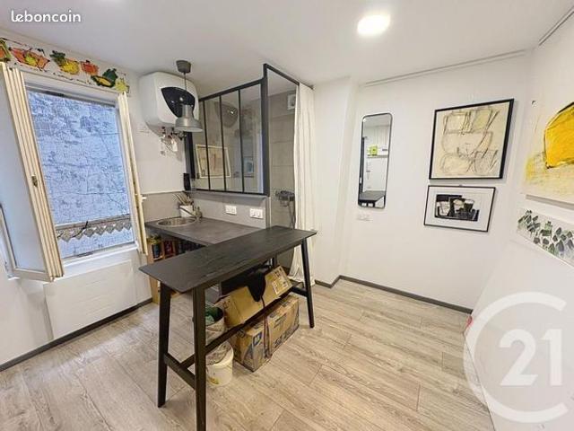Appartement vente à Paris, Île-de-France