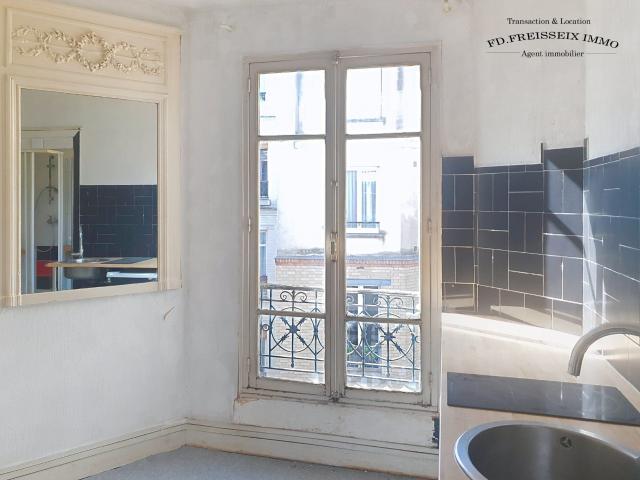 Appartement vente à Paris 18e Arrondissement, Paris