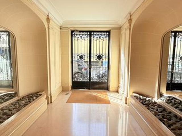 Appartement vente à Paris, Île-de-France