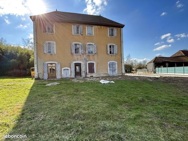 Appartement vente à La Tour-du-Pin, Saint-jean-de-soudain