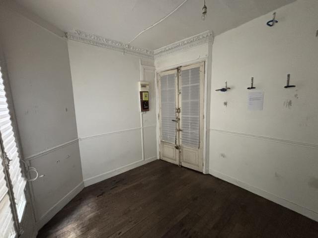 Appartement vente à Paris 18e Arrondissement, Paris